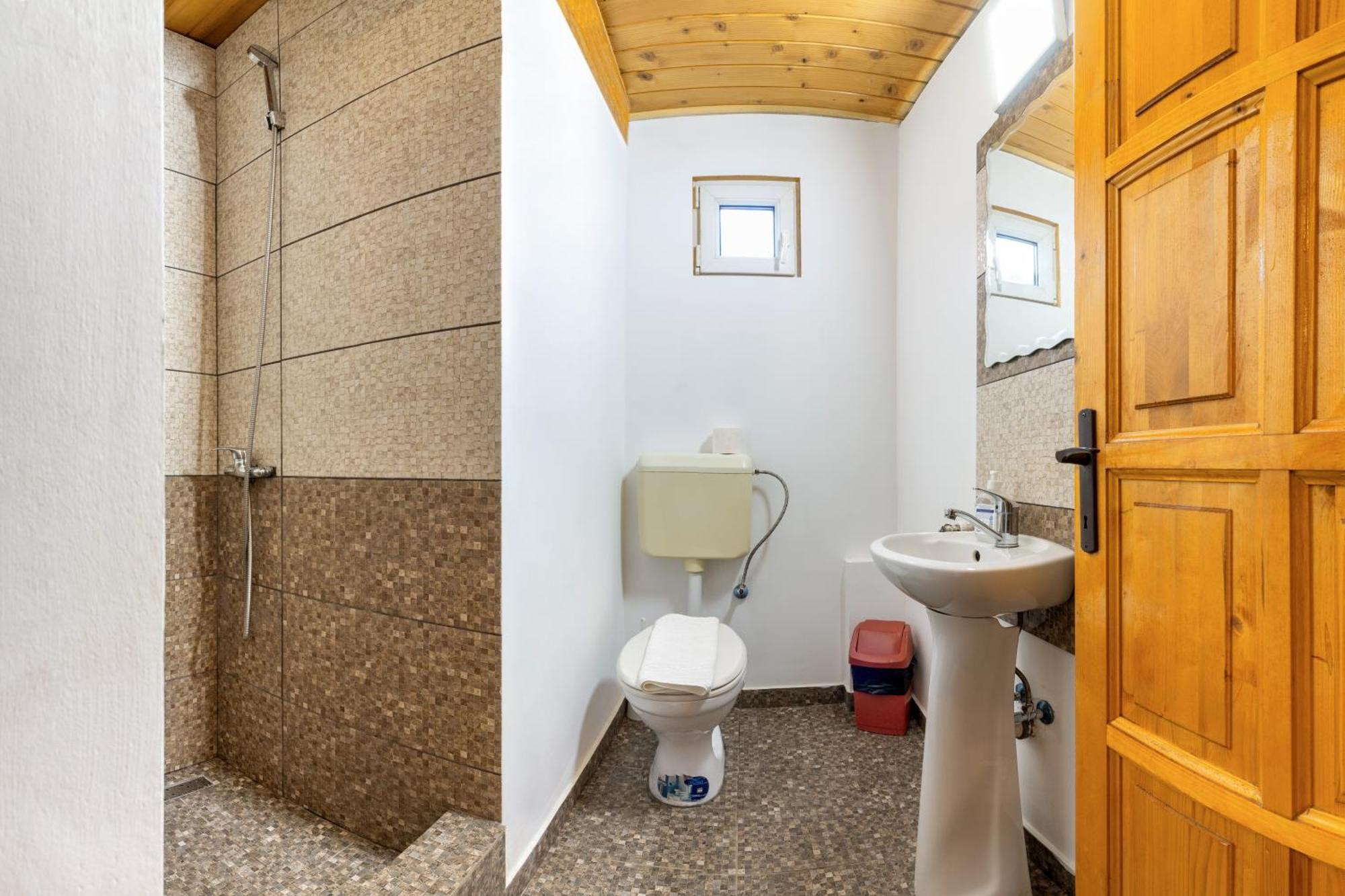 Resort 7 Crai - Cabana Baciu Zarnesti Luaran gambar